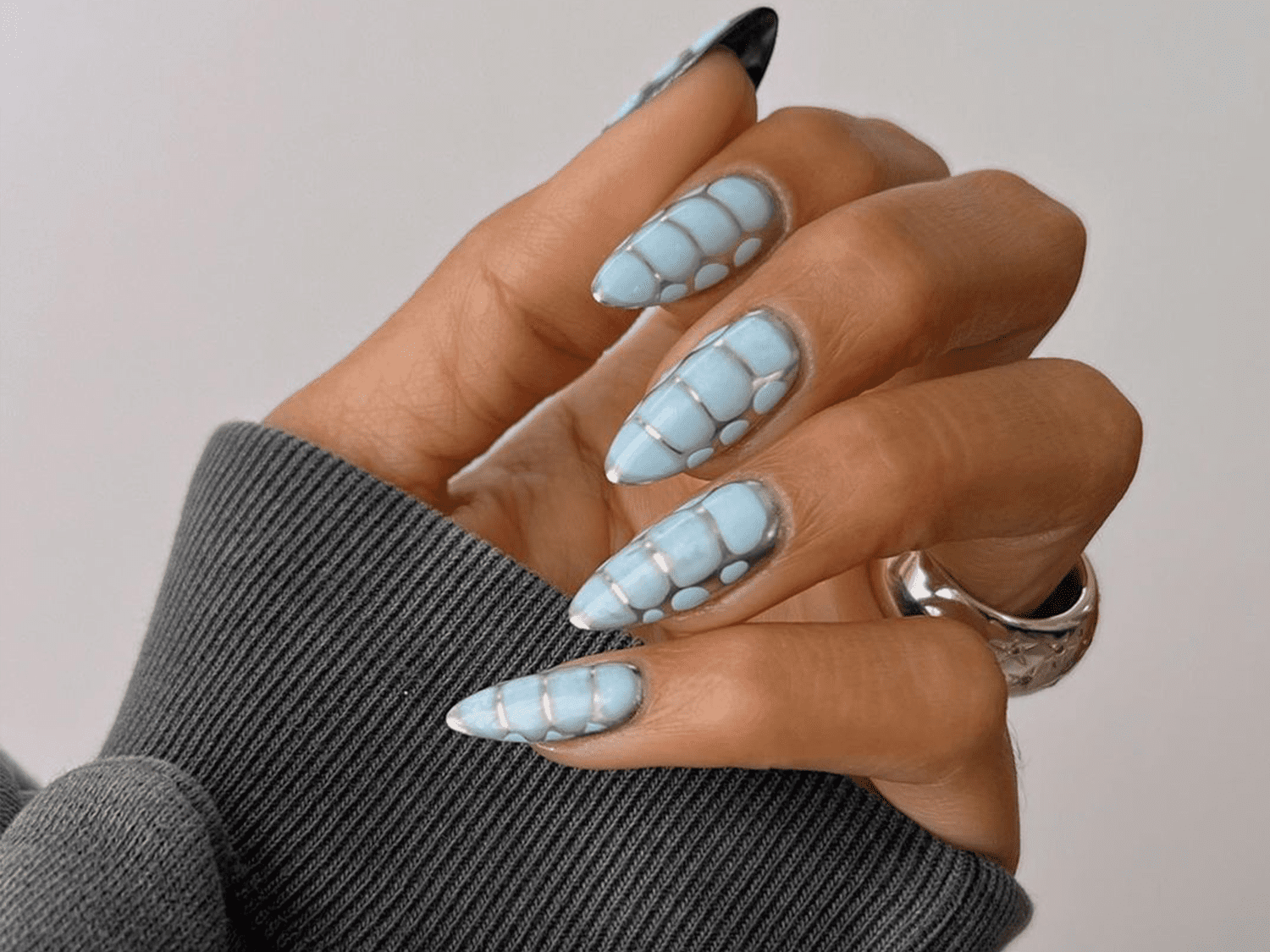 Bloom Effect On all nails